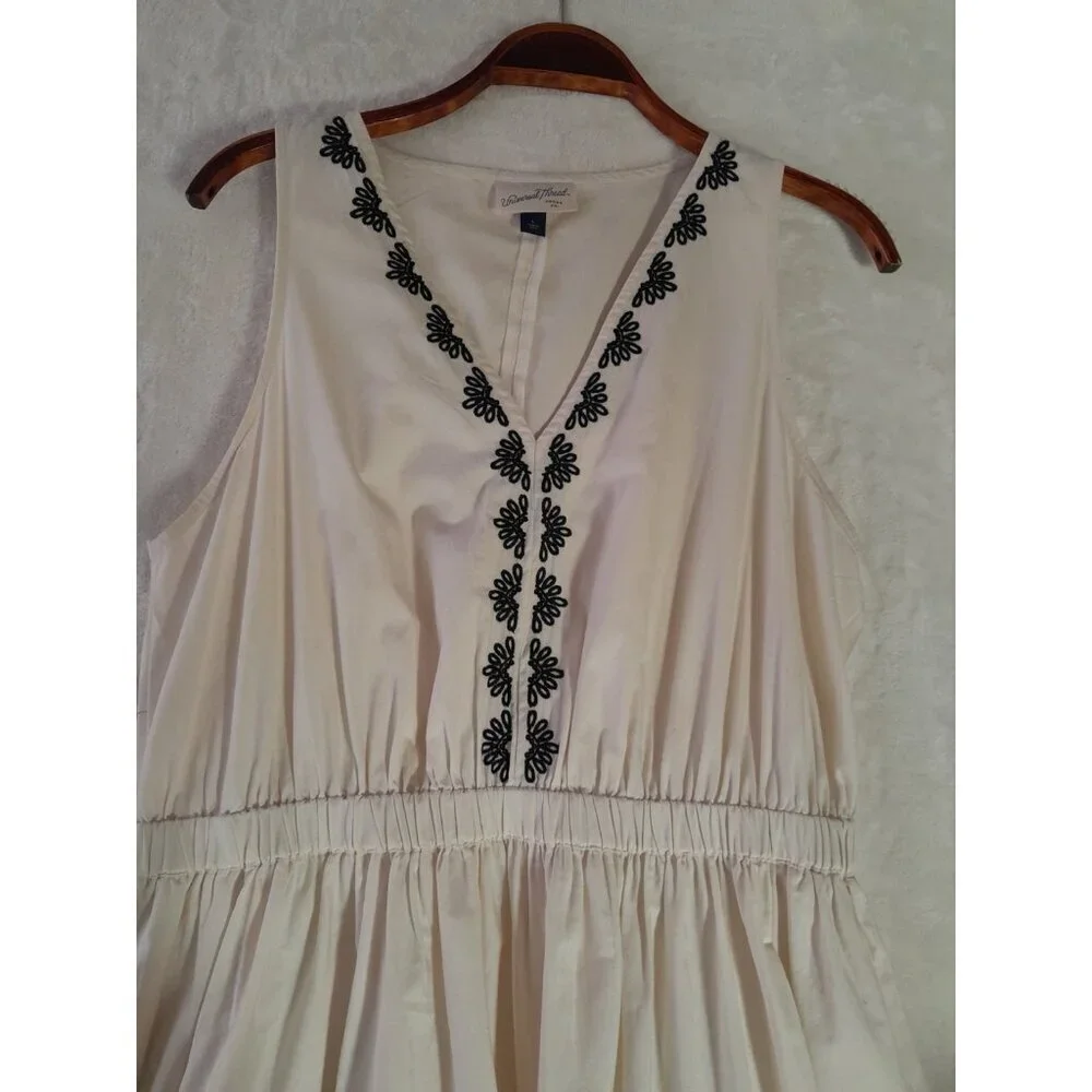 Universal Thread Boho Embroidered Casual Eyelet Midi Dress Large Pockets Pockets